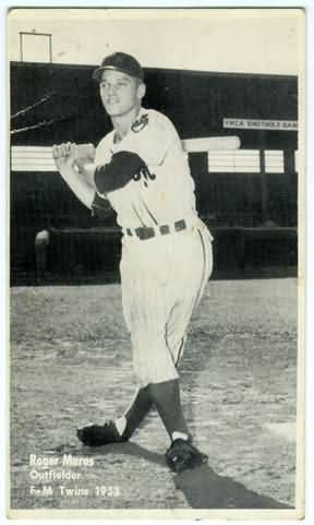 1953 Fargo Moorhead Maras Batting